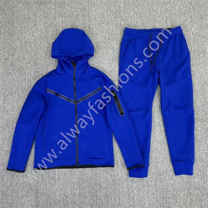 ผู้ชายวอร์ม Nike